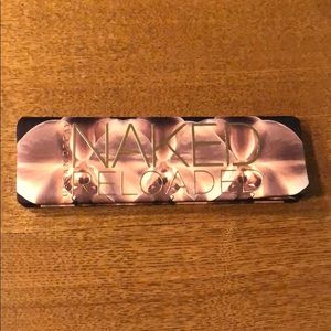 Naked reloaded pallet